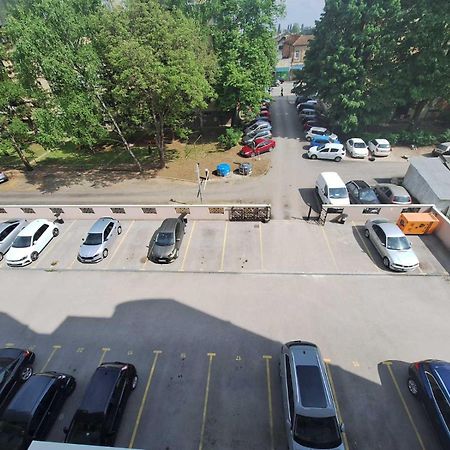 San Apartman Čačak Kültér fotó