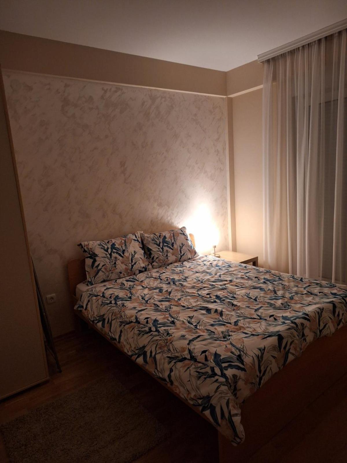 San Apartman Čačak Kültér fotó