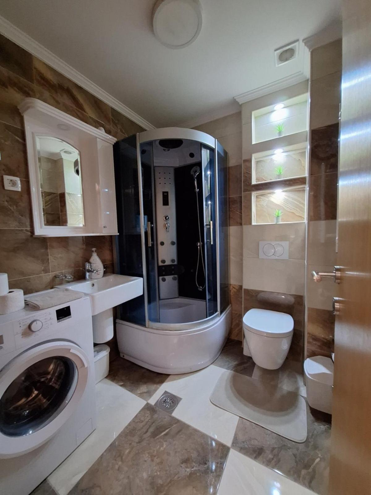 San Apartman Čačak Kültér fotó